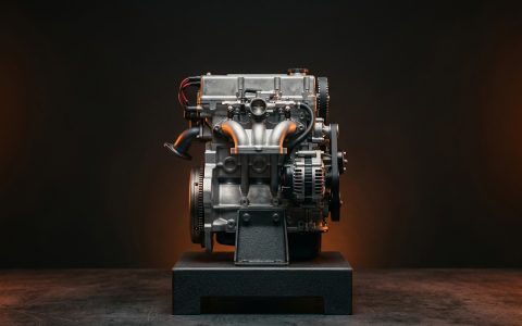 F8CV